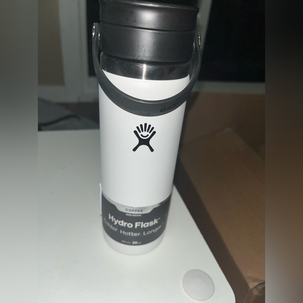 New Hydro Flask Flex Sip 20 oz. Bottle